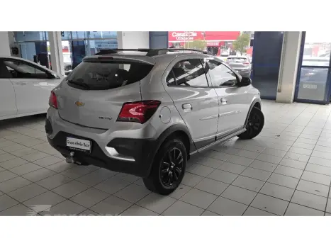 ONIX 1.4 MPFI ACTIV 8V FLEX 4P AUTOMATICO