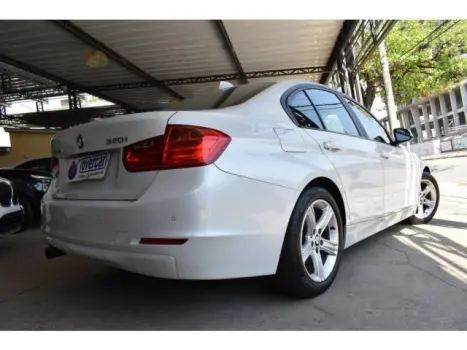 320i - 2.0 16V TURBO ACTIVE 4P AUTOMÁTICO