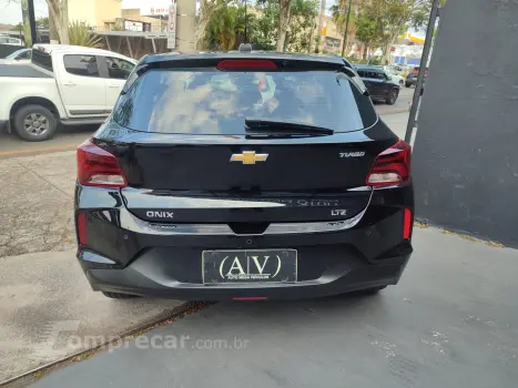 ONIX 1.0 Turbo LTZ