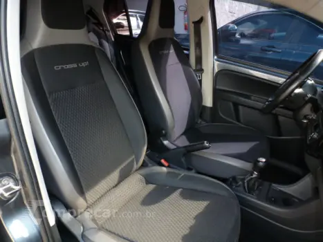 CROSS UP 1.0 TSI 12V