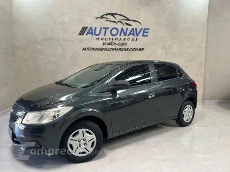 CHEVROLET Onix Hatch 1.0 4P FLEX LT 4 portas