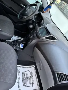 HB20S 1.6 Comfort Plus 16V