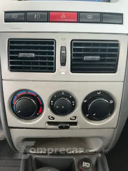 PALIO 1.8 MPI Adventure Locker Weekend 16V