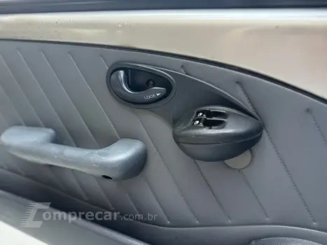 STRADA 1.5 MPI WORKING CE 8V GASOLINA 2P MANUAL