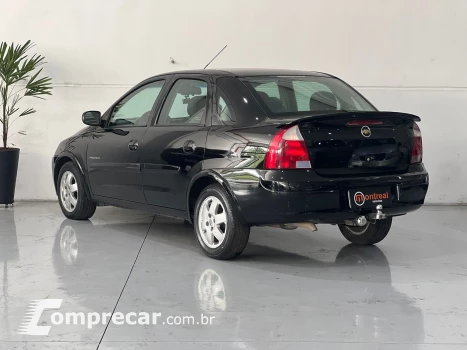 CORSA 1.4 MPFI Premium Sedan 8V