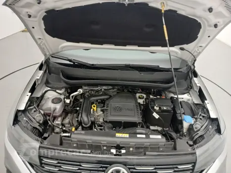 T-CROSS 1.0 200 TSI TOTAL FLEX AUTOMÁTICO