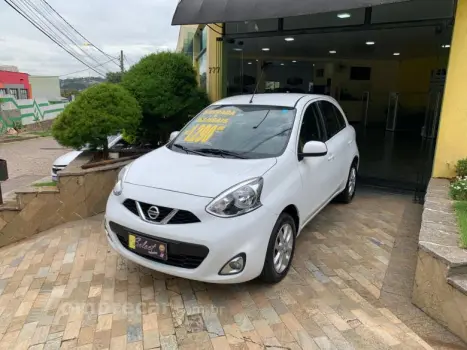 NISSAN MARCH SV 1.0 FLEX 4 portas