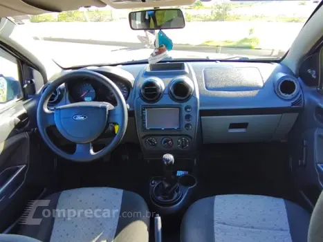 FIESTA SEDAN - 1.6 MPI SEDAN 8V 4P MANUAL