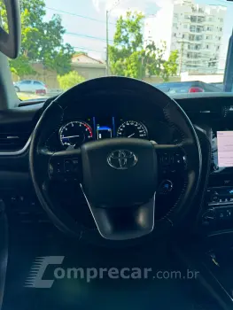 Hilux SW4 SRX 4x4 2.8 TDI 16V Dies. Aut.