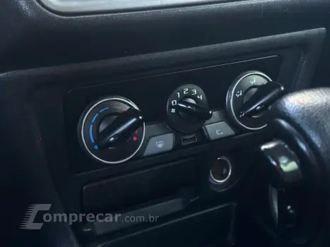 PAJERO TR4 2.0 4X2 16V 140CV FLEX 4P AUTOMÁTICO