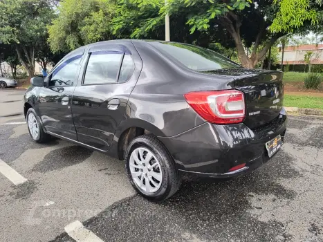 LOGAN 1.0 Authentique 16V