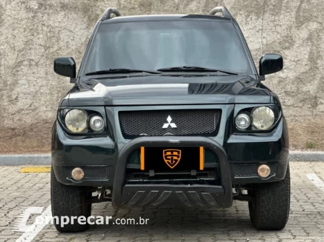 PAJERO TR4 2.0 4X4 16V 140CV FLEX 4P AUTOMÁTICO