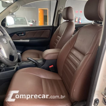 HILUX 3.0 4X4 8V