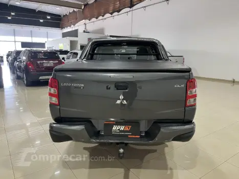 L200 TRITON 2.4 16V Turbo Sport Outdoor GLS CD 4X4