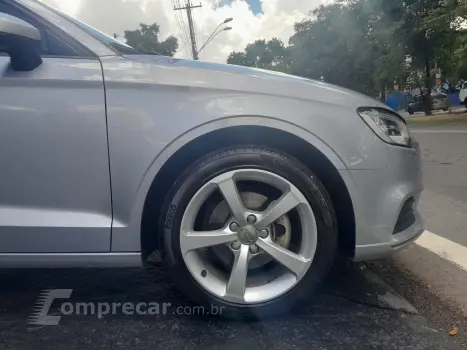 A3 Sedan 1.4 TFSI Flex Tiptronic 4p