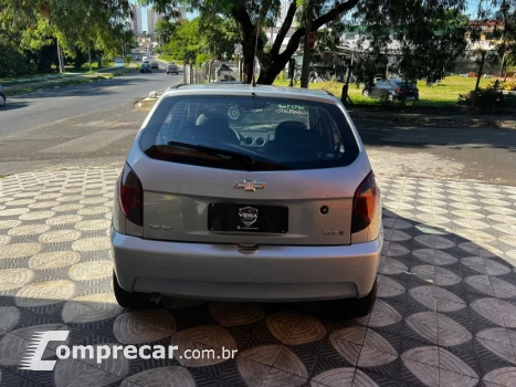 CELTA 1.0 MPFI LT 8V