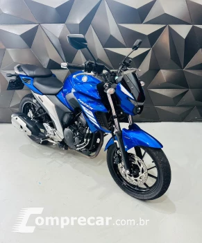 FZ25 FAZER