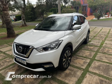 NISSAN KICKS 1.6 16V SL 4 portas