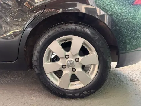 LIVINA SL 1.8 16V Flex Fuel Aut.