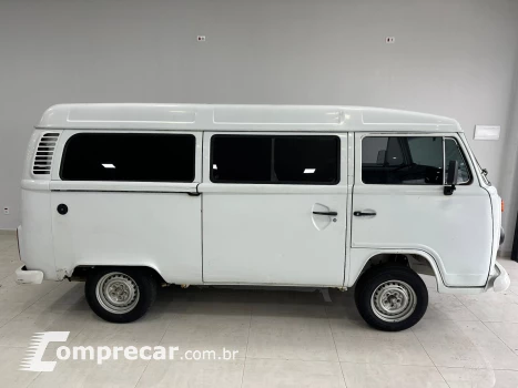 KOMBI 1.6 MI STD Lotação 8V