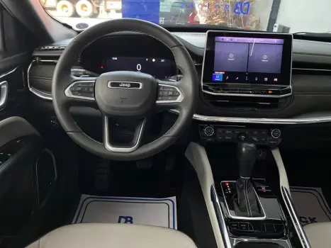 Commander Overland T270 1.3 TB Flex Aut.