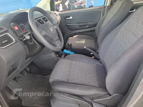 FOX - 1.6 MI 8V 4P MANUAL