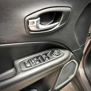 COMPASS 2.0 16V Longitude