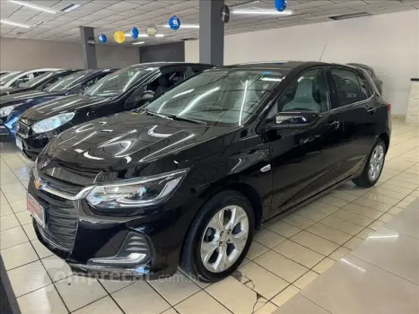 CHEVROLET ONIX 1.0 Turbo Plus 4 portas