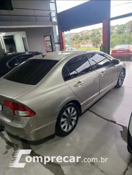 CIVIC 1.8 LXL 16V