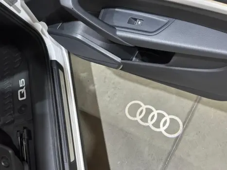 Q5 2.0 TFSI Ambiente S Tronic