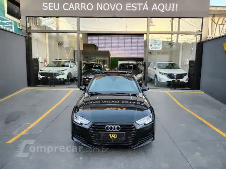 Audi A4 Attraction 2.0 TFSI 190cv S tronic 4 portas