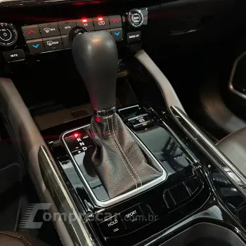 Commander Overland T270 1.3 TB Flex Aut.