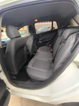 Bravo ESSENCE Dualogic 1.8 Flex 16V 5p