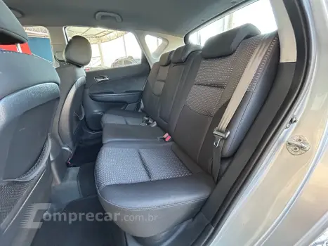 i30 2.0 16V 145cv 5p Aut.