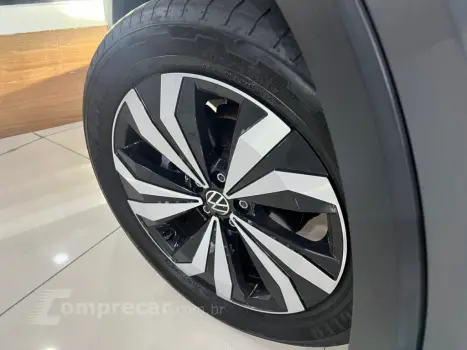 T-CROSS 1.0 200 TSI TOTAL FLEX COMFORTLINE AUTOMÁTICO