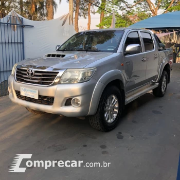 Toyota HILUX 2.8 SR 4X4 CD 16V 4 portas