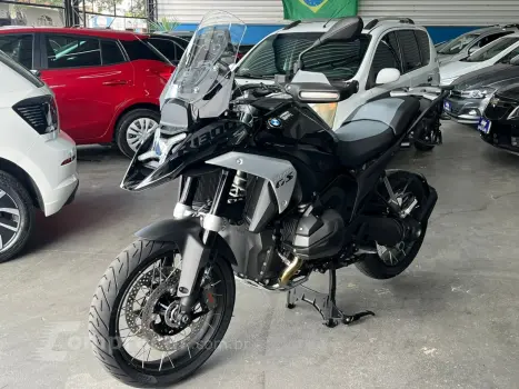BMW R 1300 GS TRIPLE BLACK