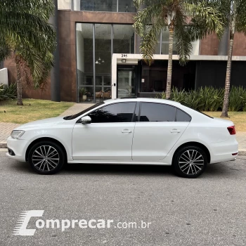 JETTA 2.0 TSI Highline 200cv