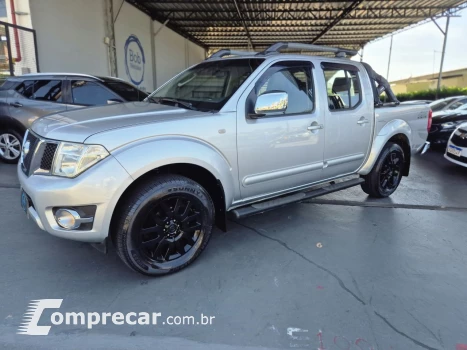 NISSAN Frontier SL CD 4x4 2.5TB Diesel Aut 4 portas