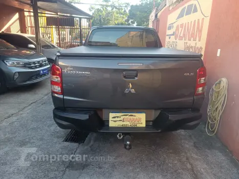 L200 2.5 GLS Outdoor 4X4 CD 8V Turbo Intercooler