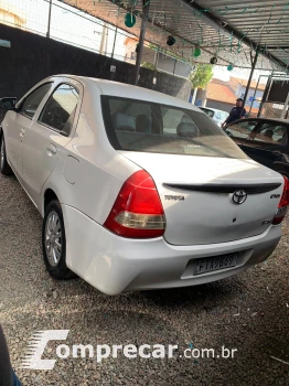 ETIOS 1.5 XS Sedan 16V