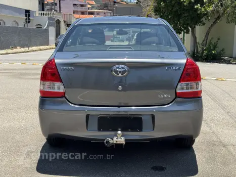 ETIOS 1.5 X Sedan 16V