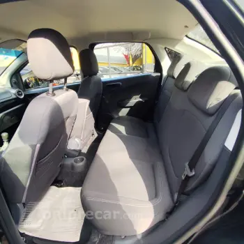 Grand Siena ATTRACTIVE 1.0 Flex 8V 4p