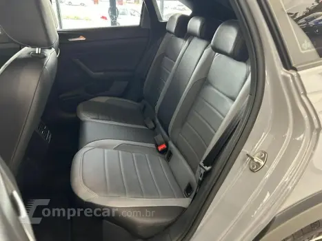 NIVUS HIGHLINE 1.0 200 TSI FLEX AUT.