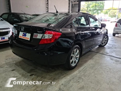 CIVIC - 1.8 EXS 16V 4P AUTOMÁTICO