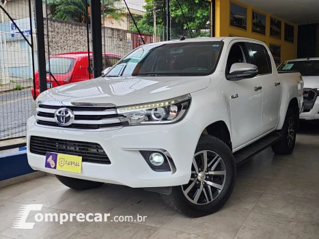 Toyota Hilux CD SRX 4x4 2.8 TDI 16V Diesel Aut. 4 portas