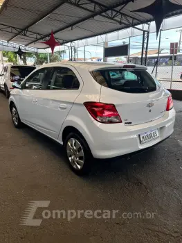 ONIX HATCH LT 1.4 8V FlexPower 5p Mec.