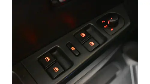 FOX - 1.6 MI ROCK IN RIO 8V 4P MANUAL