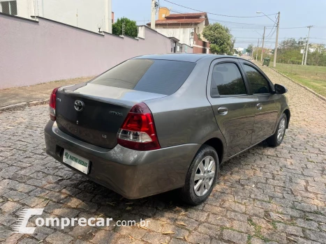 ETIOS 1.5 X Plus Sedan 16V