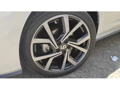 VIRTUS 1.4 250 TSI EXCLUSIVE AUTOMÁTICO